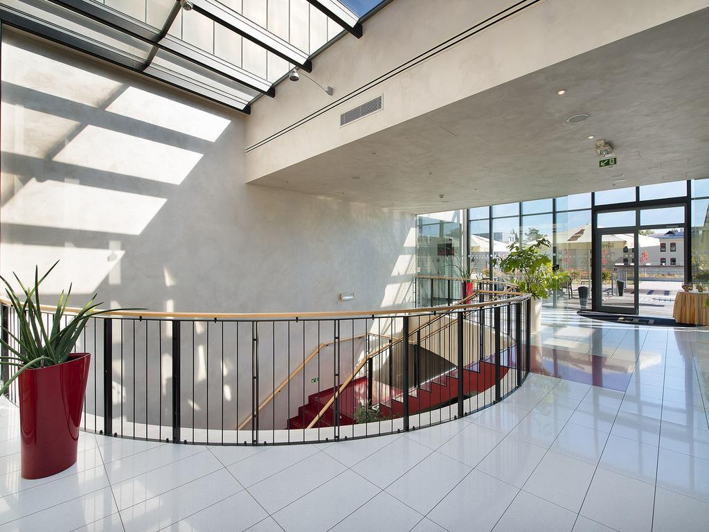 Ea Hotel Tereziansky Dvur ฮราเดตสคราโลเว ภายนอก รูปภาพ